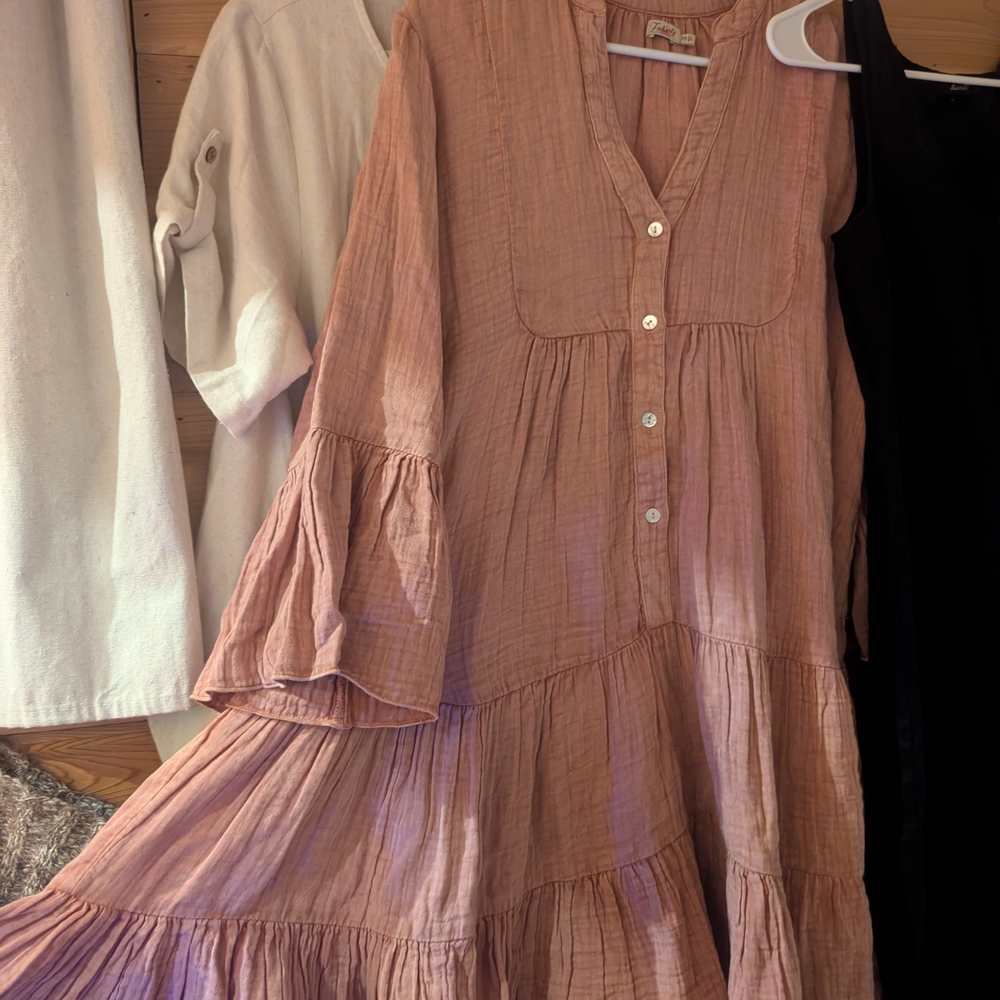 Faherty Blush Long Sleeve Tiered Dress